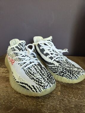 Adidas Yeezy Zebra M 6.5 W 7.5